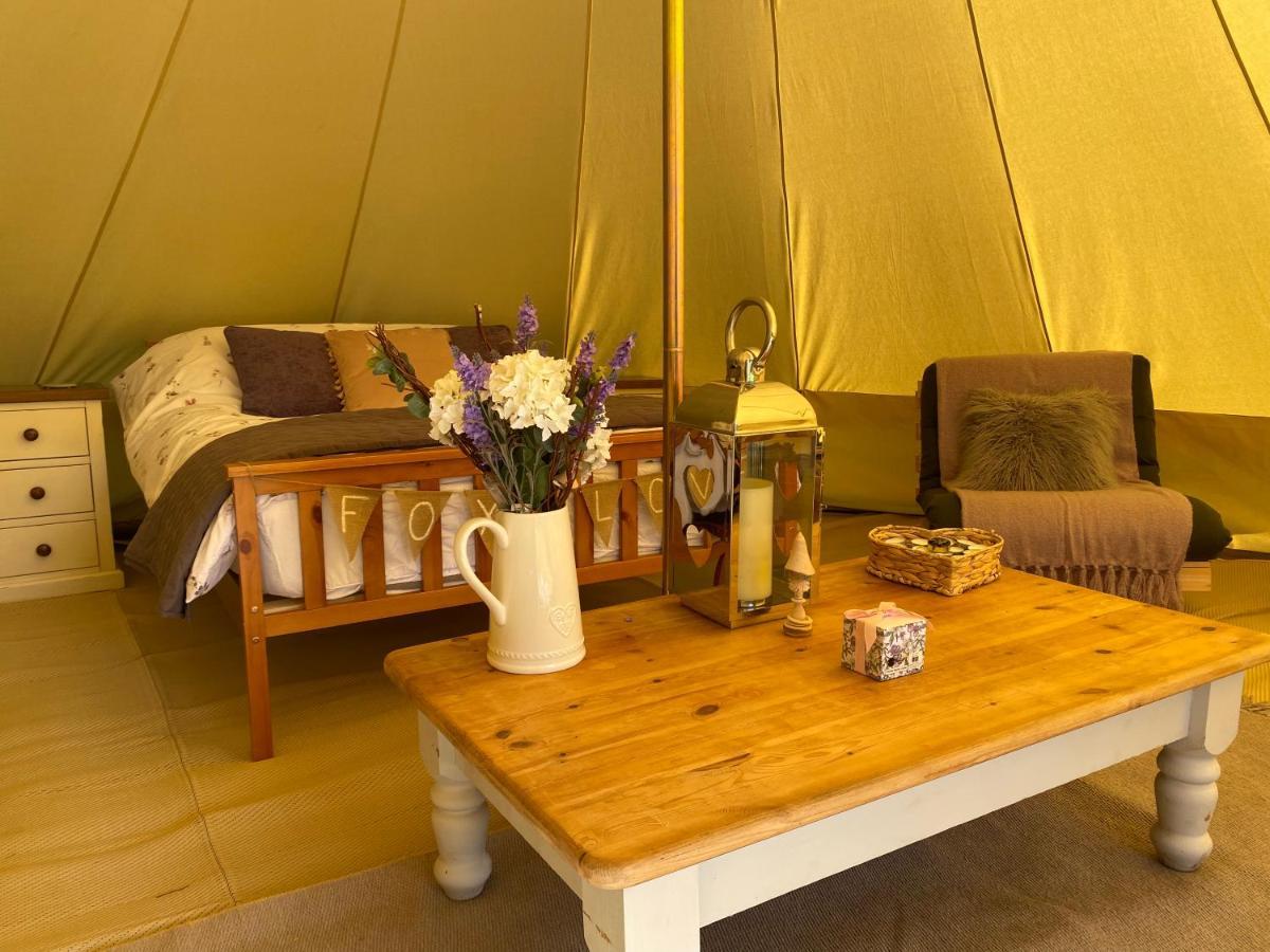 Black Mountains Glamping Hotel Абъргавени Екстериор снимка