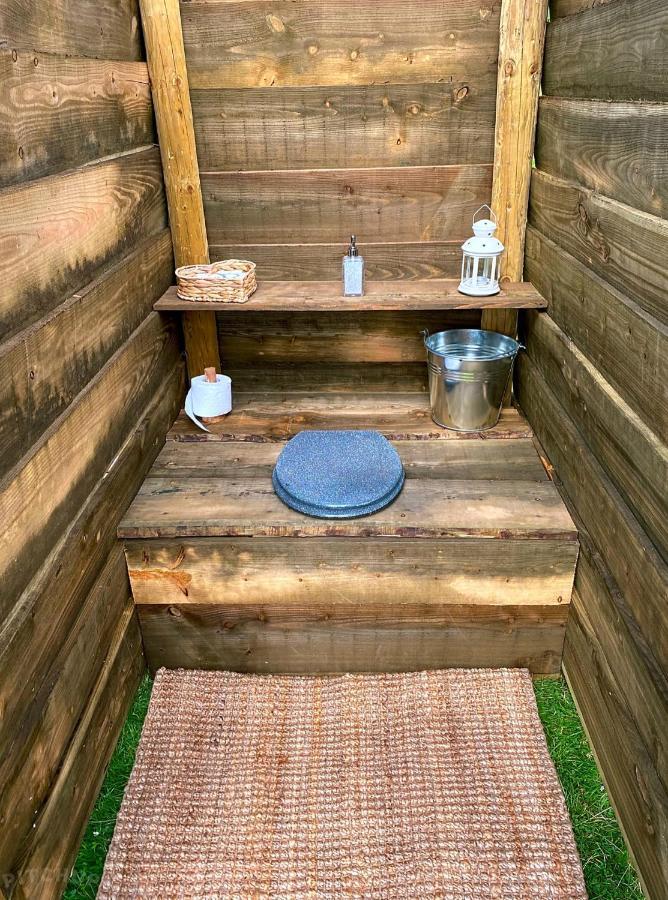 Black Mountains Glamping Hotel Абъргавени Екстериор снимка